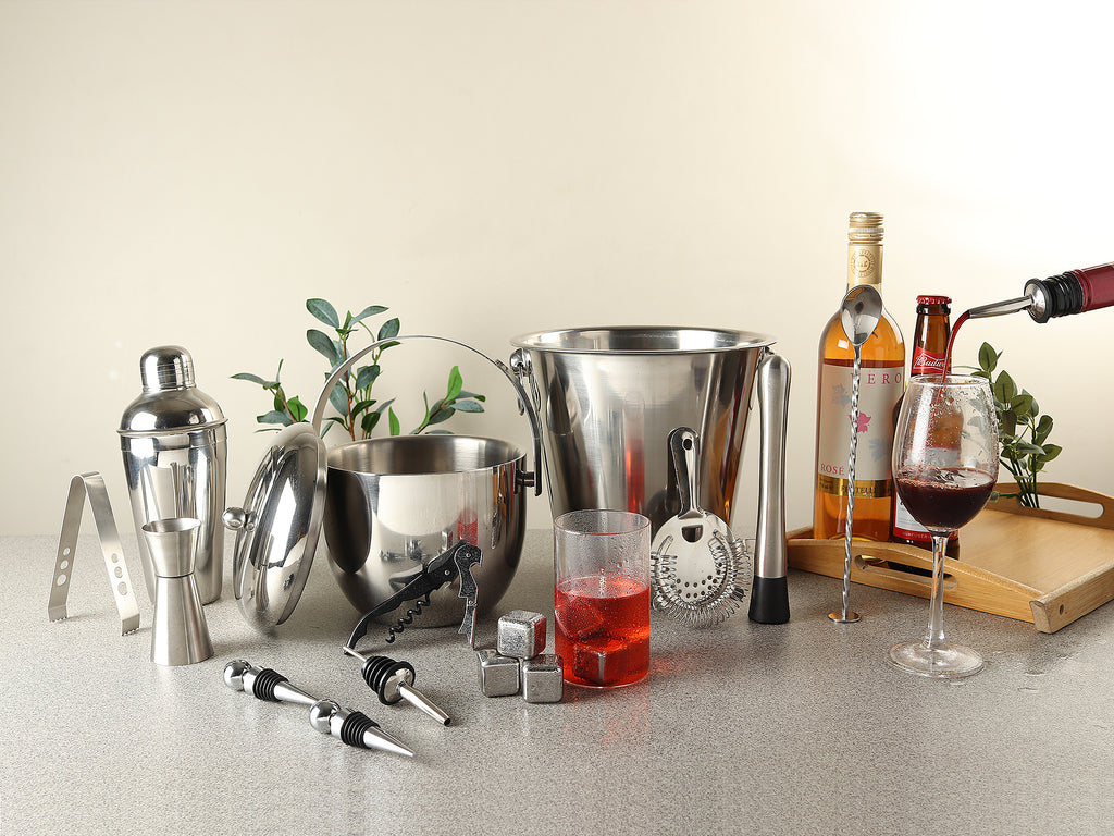 Car-O-Bar Premium Silver Barset with Stand